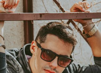 Moda męska lat 80-tych – Do czego warto powrócić dzisiaj?